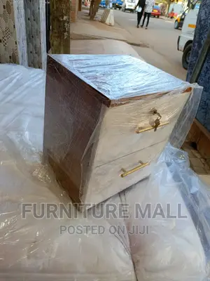 New Side Drawer or Lock. Free Delivery