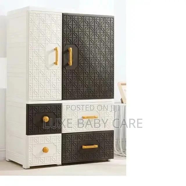 Baby/ Kids Wardrobe