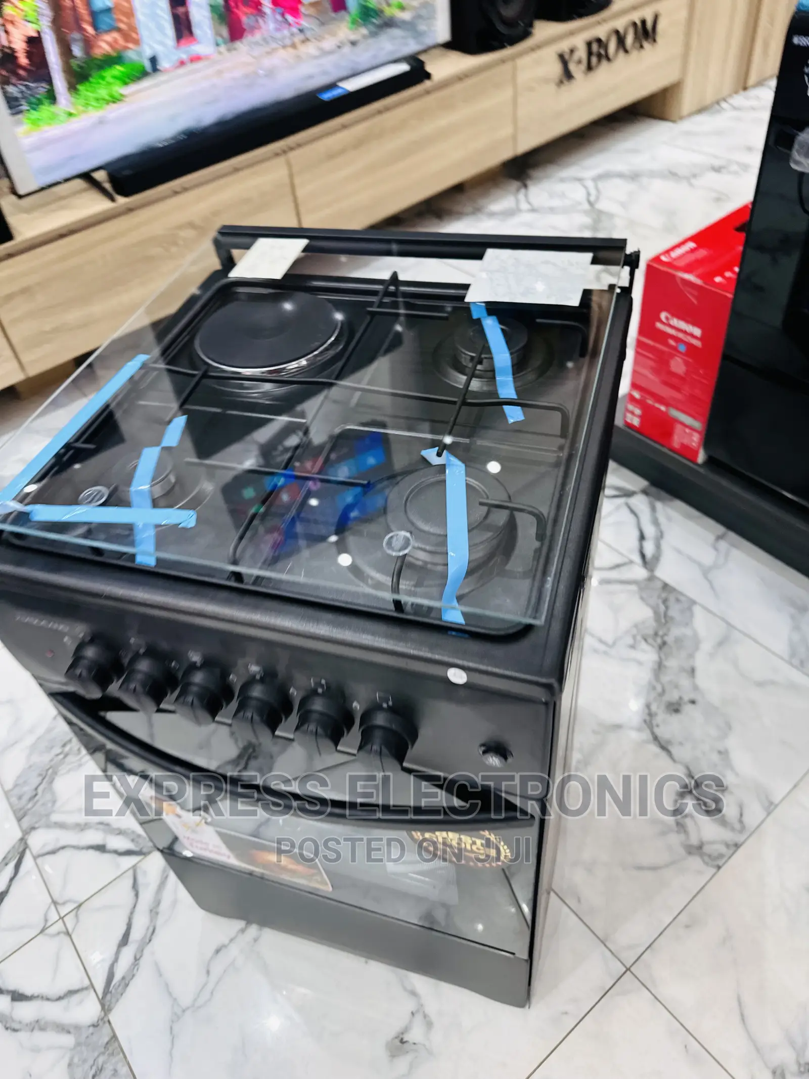 Less Expensive Black Gas Electric Cooker 3-1 Oven
