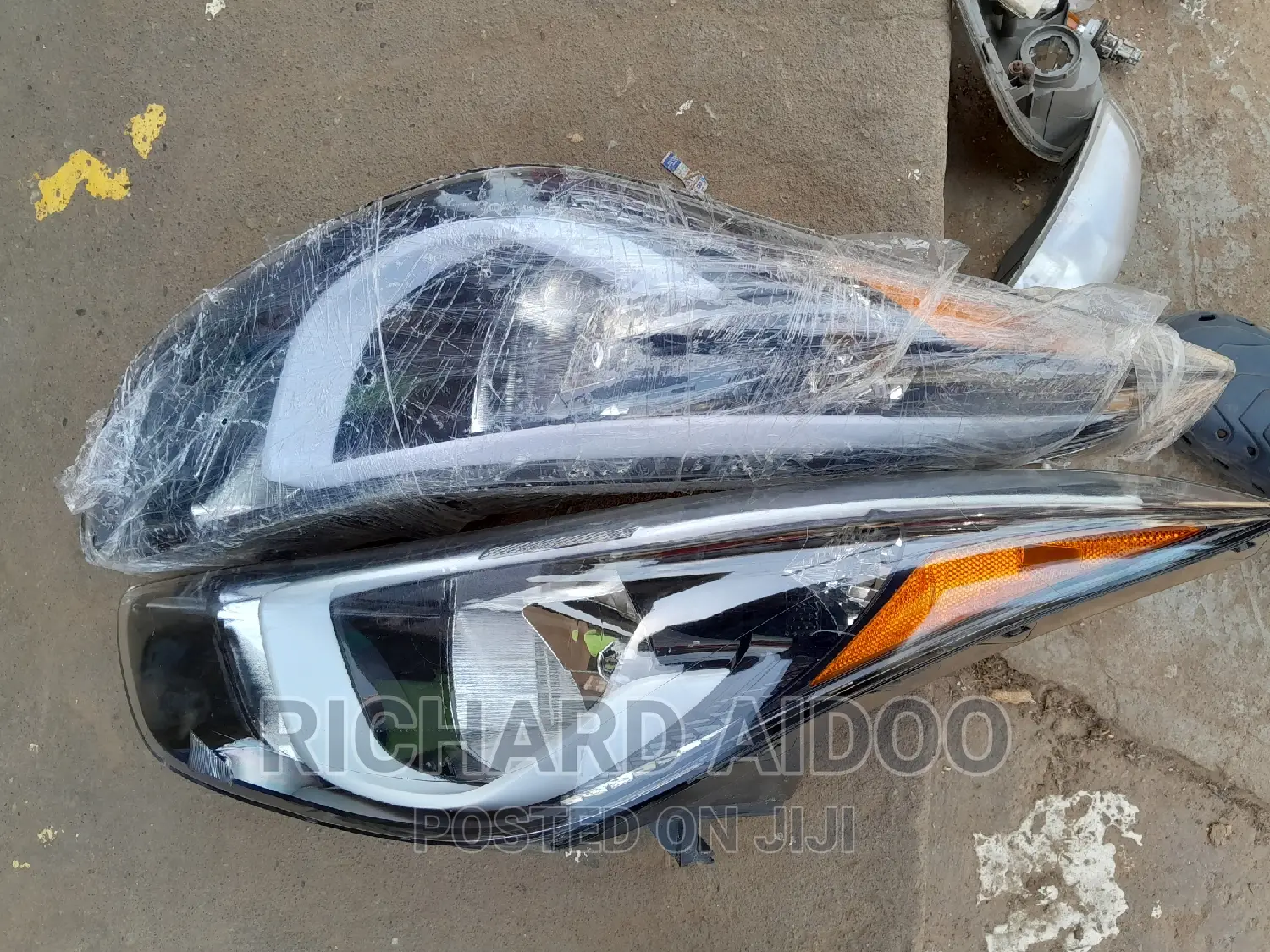 Elantra 2014 Headlight Available