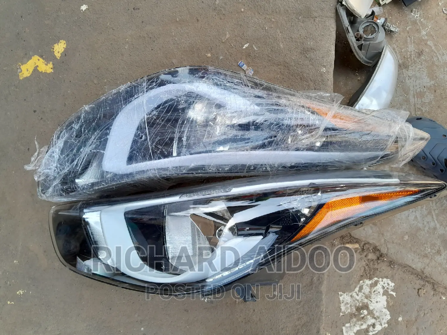 Elantra 2014 Headlight Available