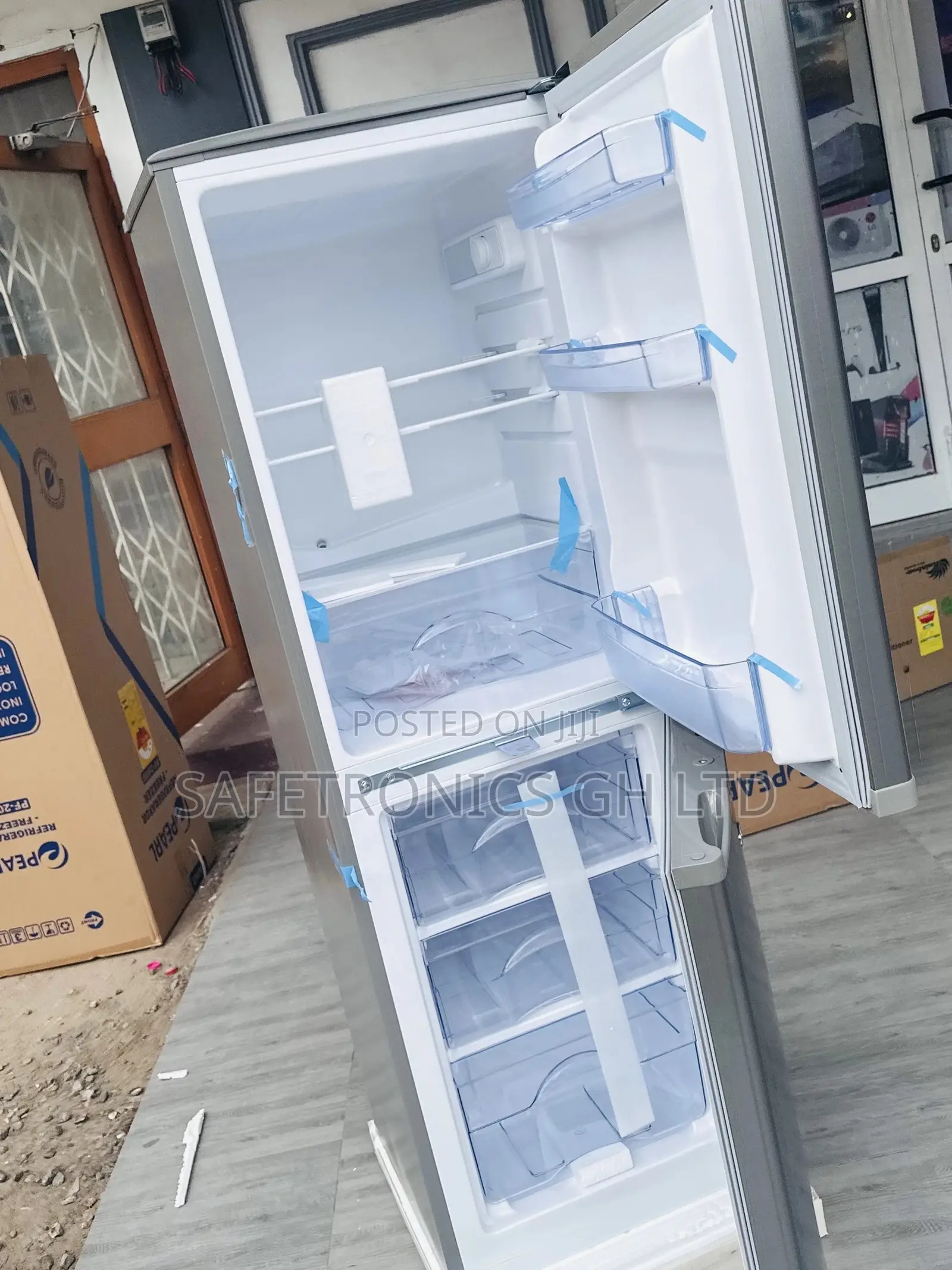 PF-200B 140 Liters Gray Doubledoor Bottomfreezer Fridge 