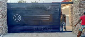 BKL Metal Gate