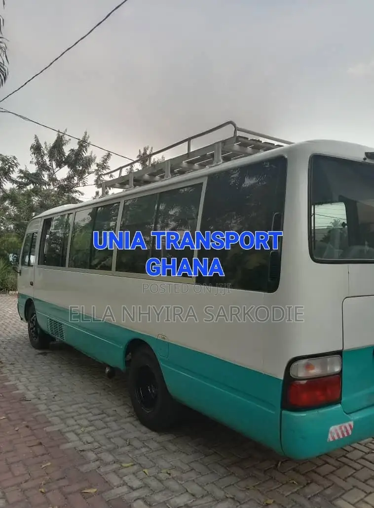 Coaster Bus for Hiring With Carrier