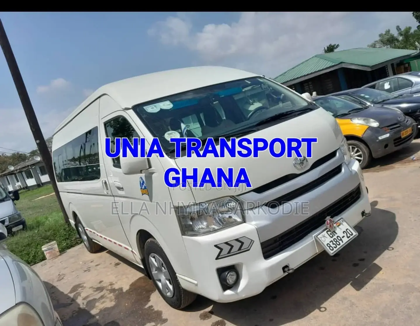 Mini Van Toyota Haise For Hiring