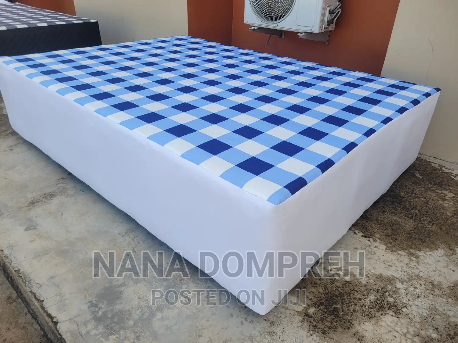 Inbuilt Double Bed