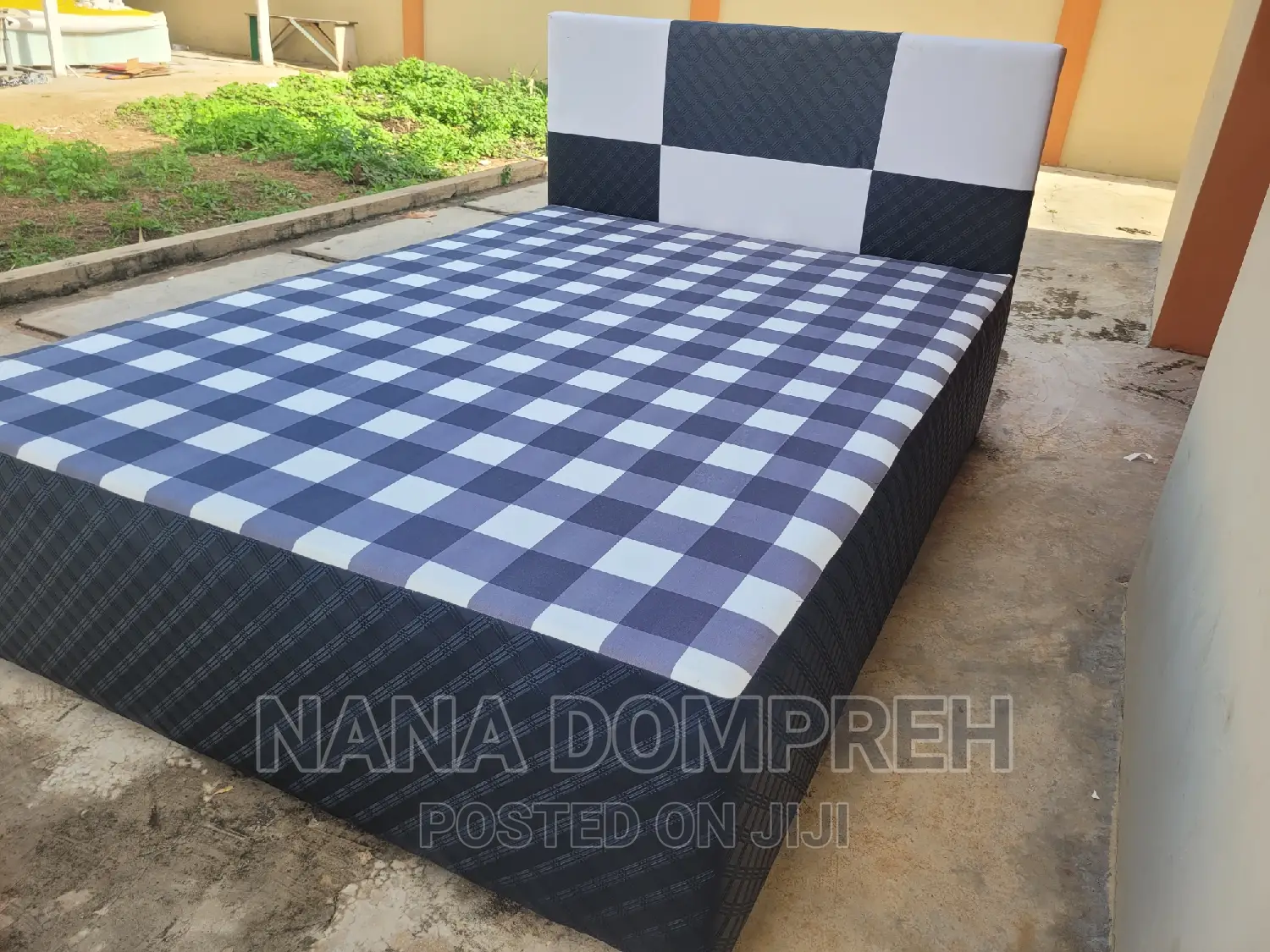 Inbuilt Double Bed
