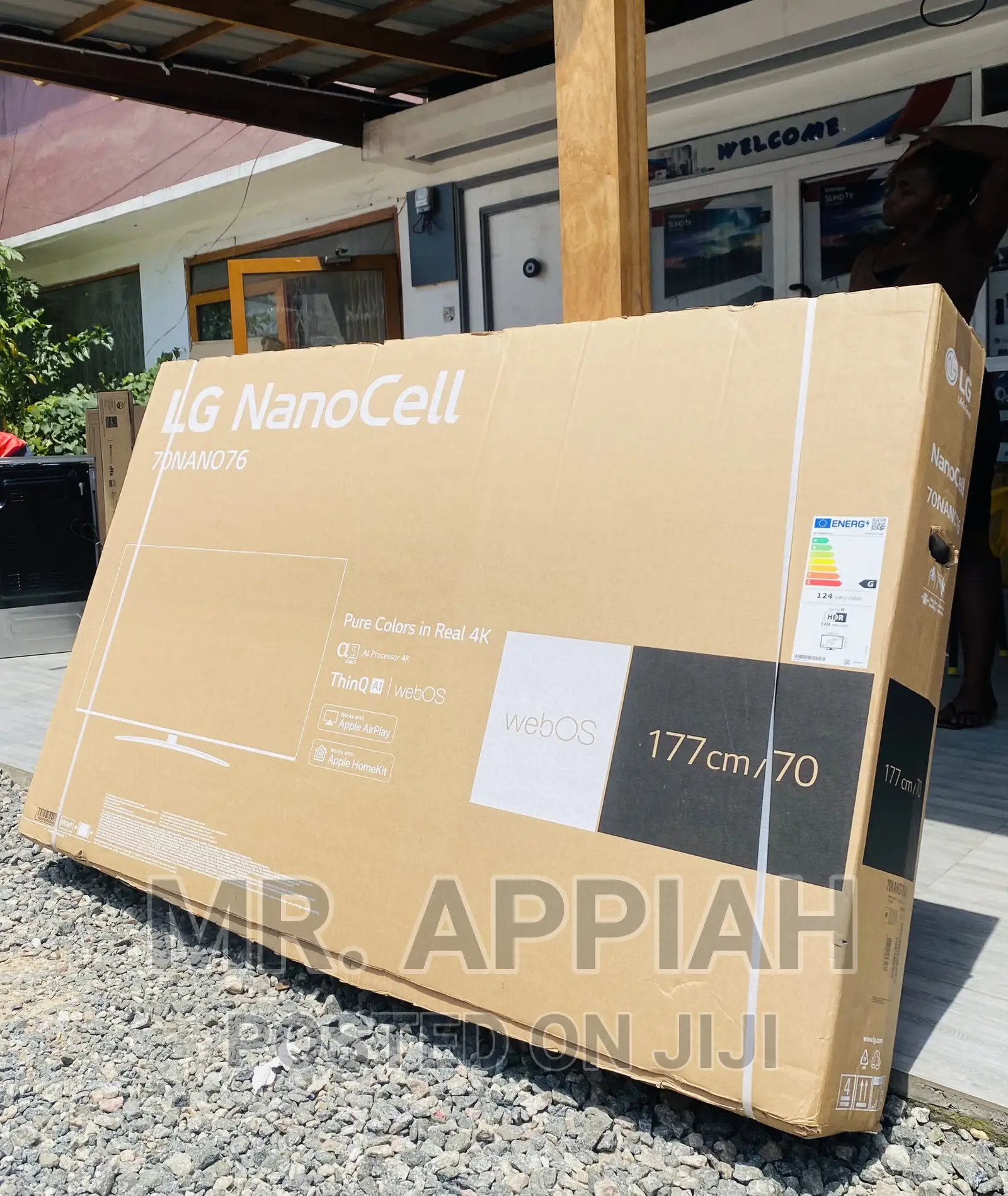 Brand  New LG 70 Inch UHD Smart Tv(70NANO763)Black 