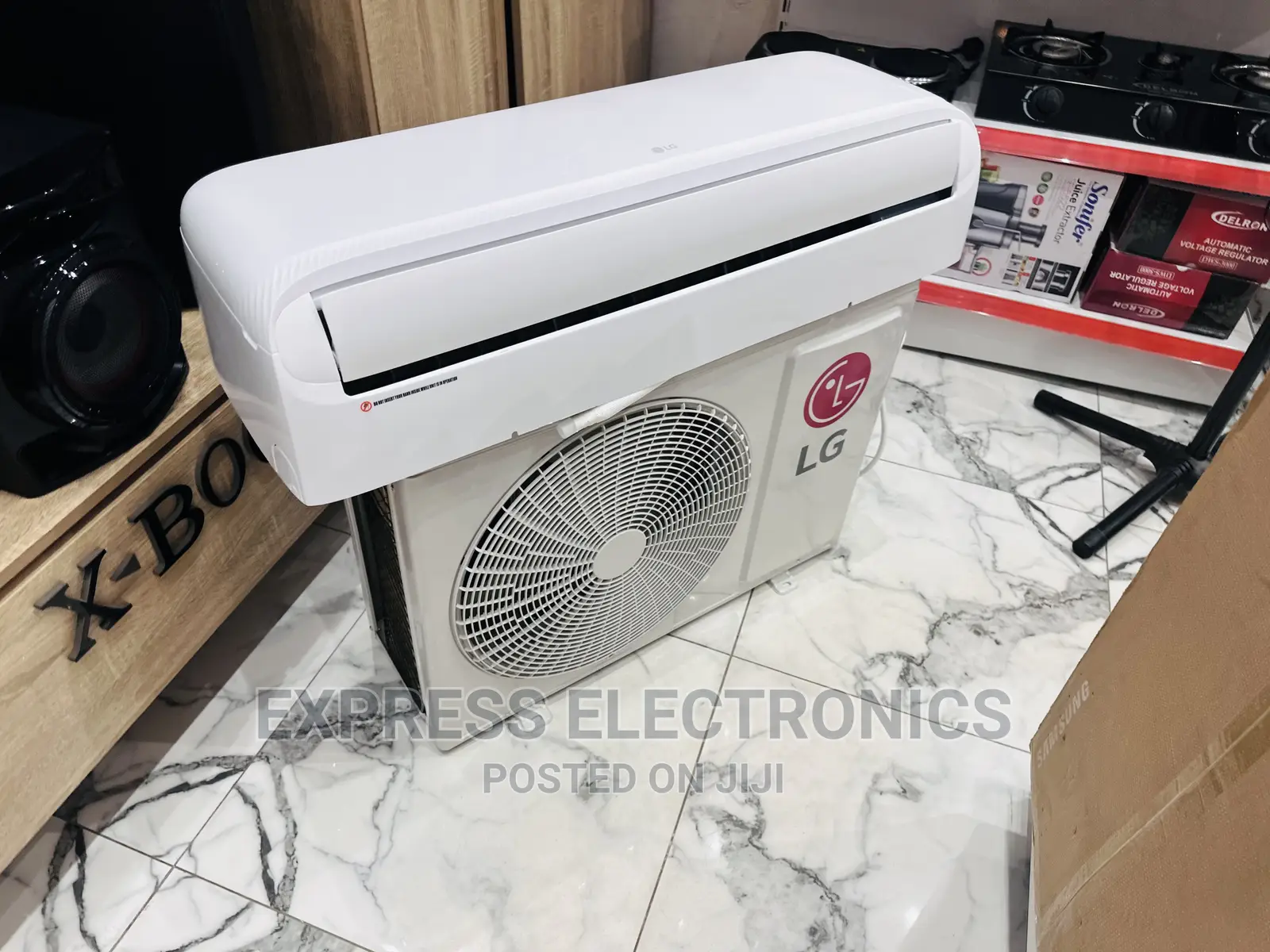 2.5hp Split R410 Gas LG White Fresh Airflow System