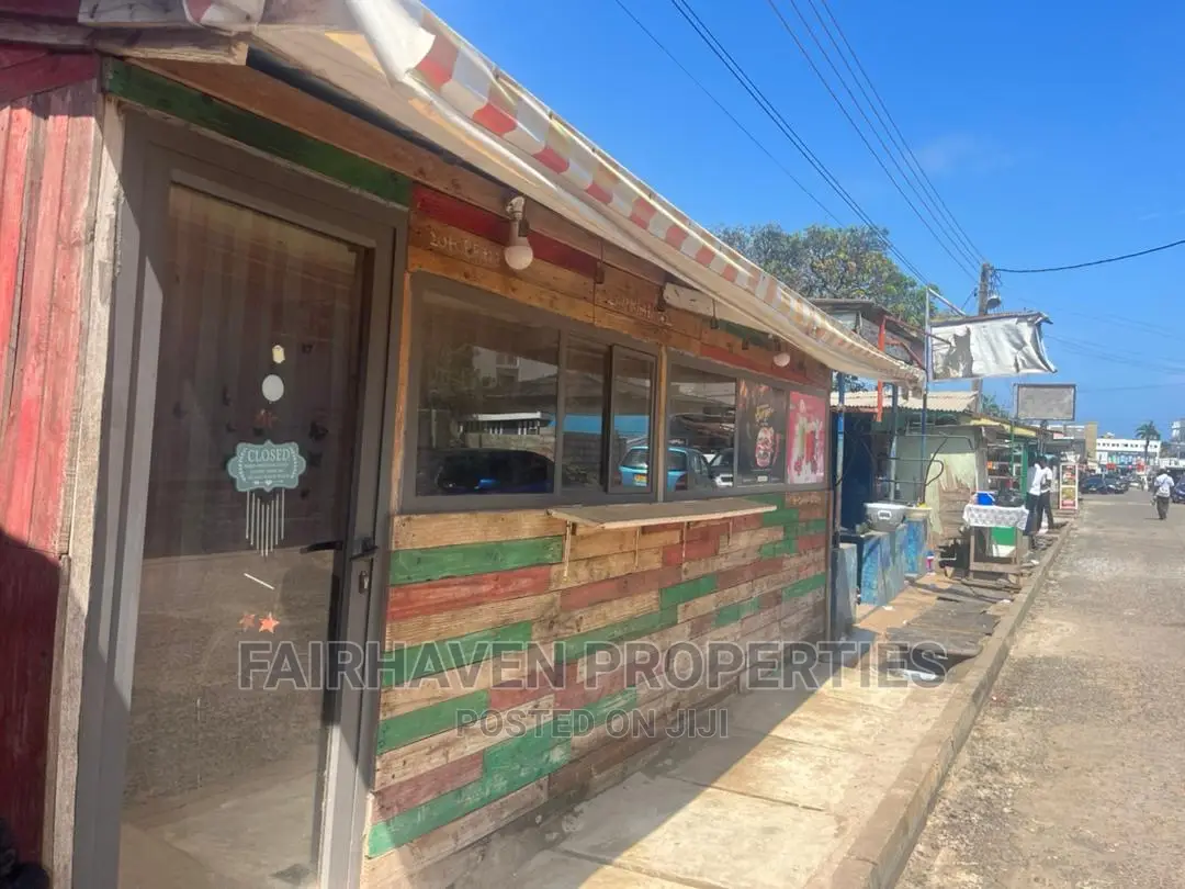 Shop Space /Restaurant for Rent at Osu
