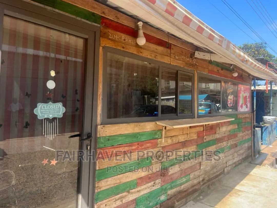 Shop Space /Restaurant for Rent at Osu