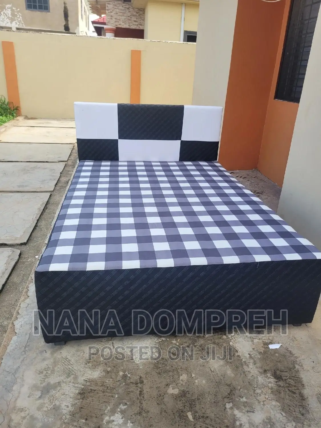 Inbuilt Double Bed