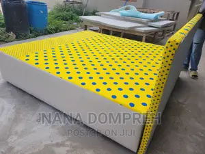 Inbuilt Queen Size Bed