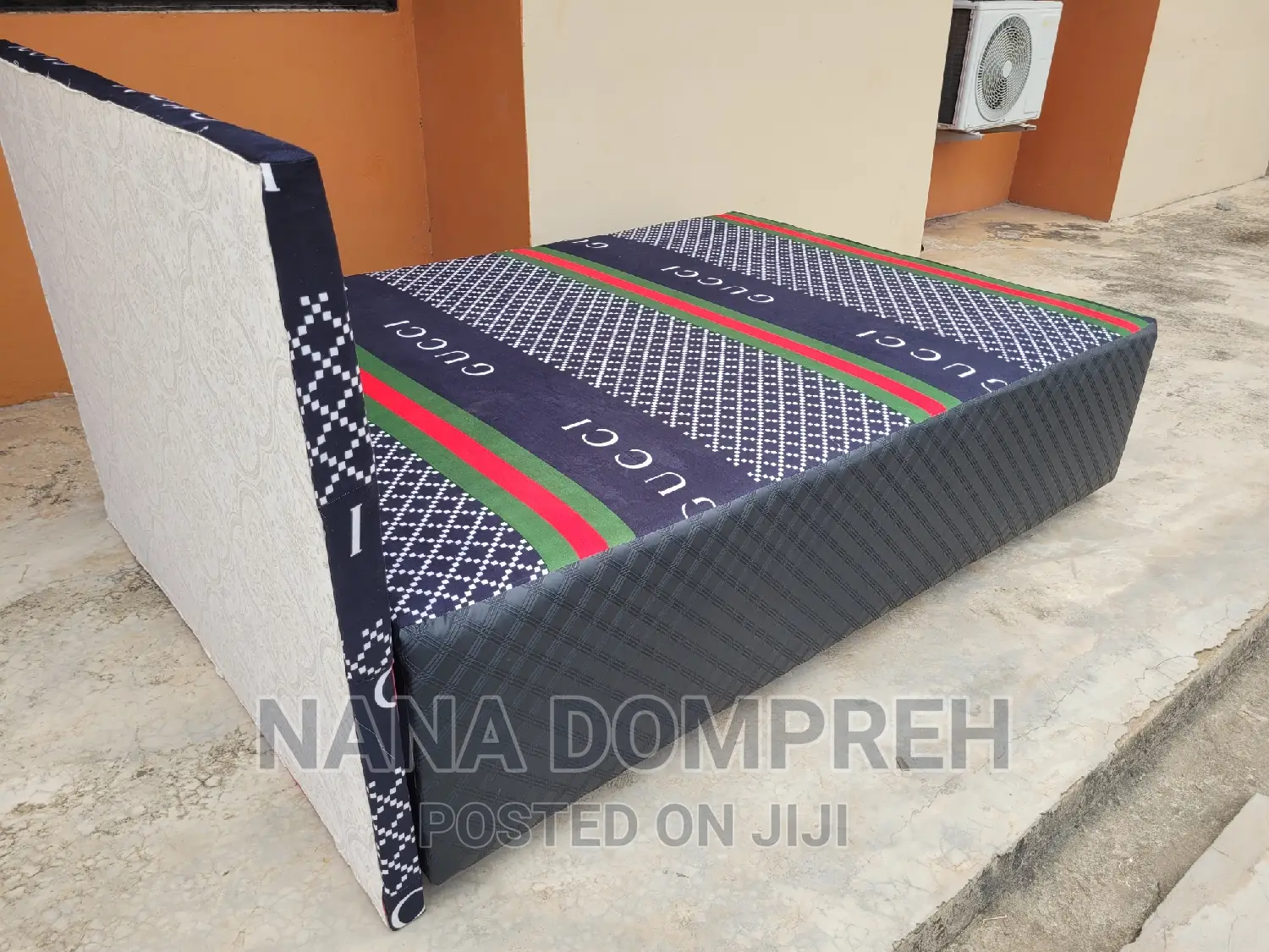 Inbuilt Double Bed