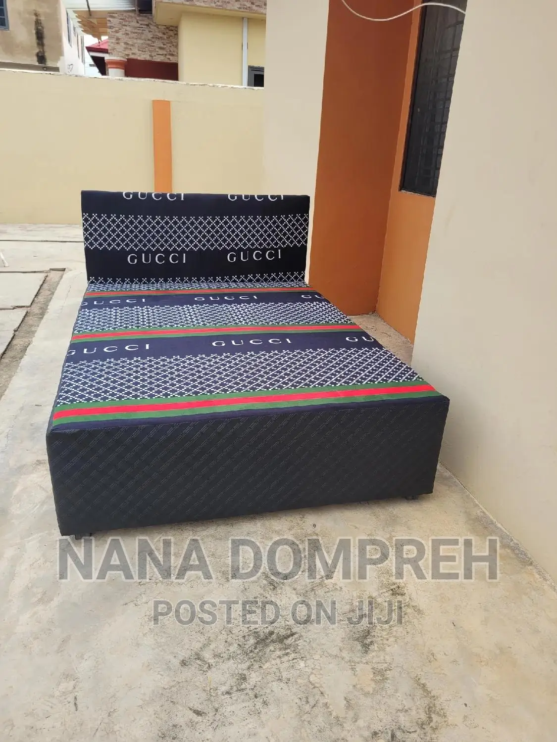 Inbuilt Double Bed