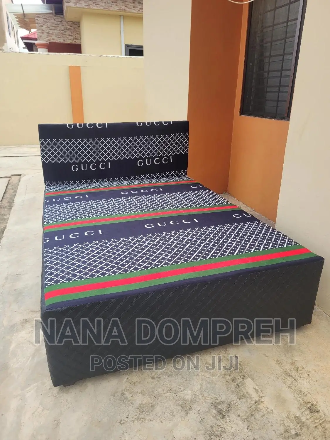 Inbuilt Double Bed