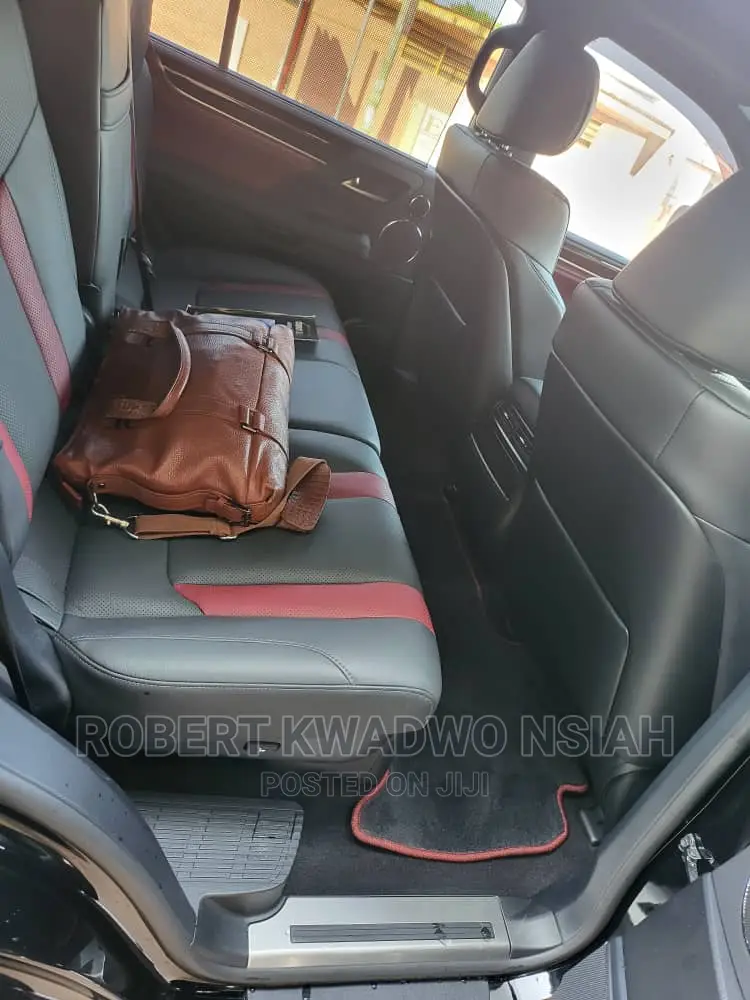 Lexus LX 570 (5 seats) AWD 2021 Black