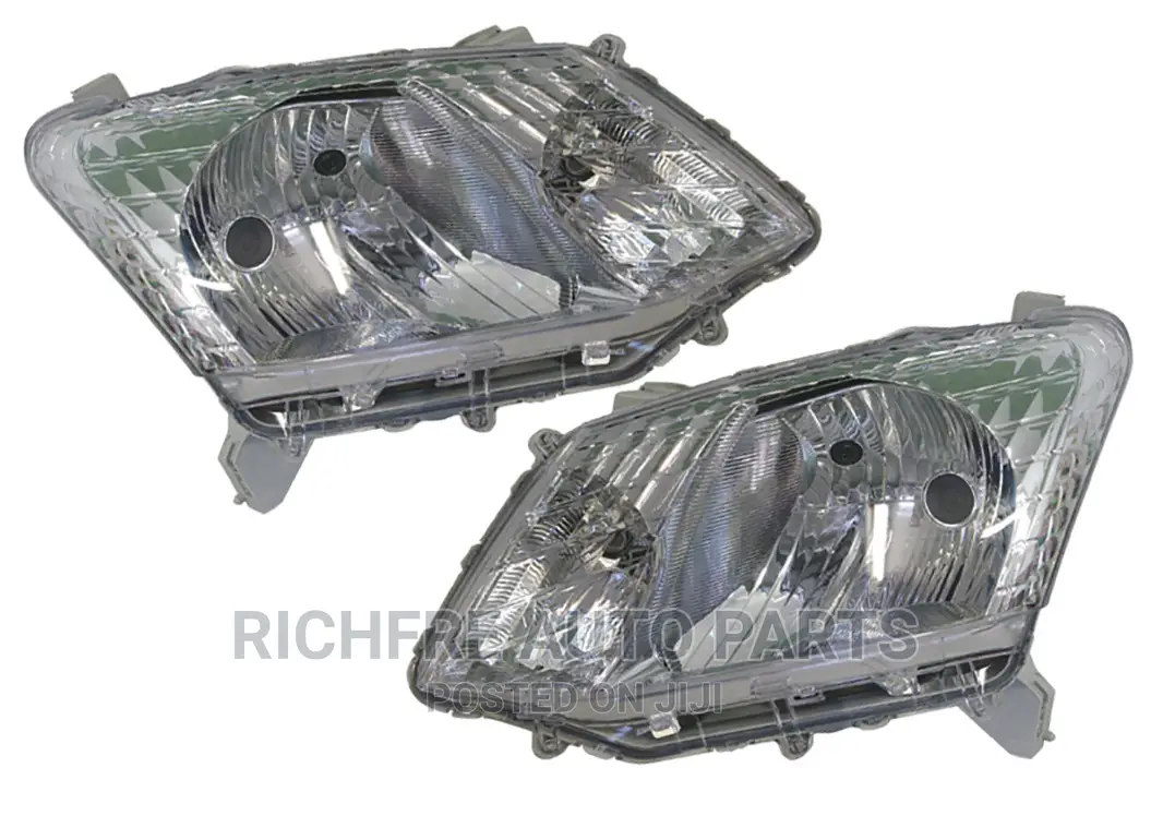 Isuzu Dmax Headlight