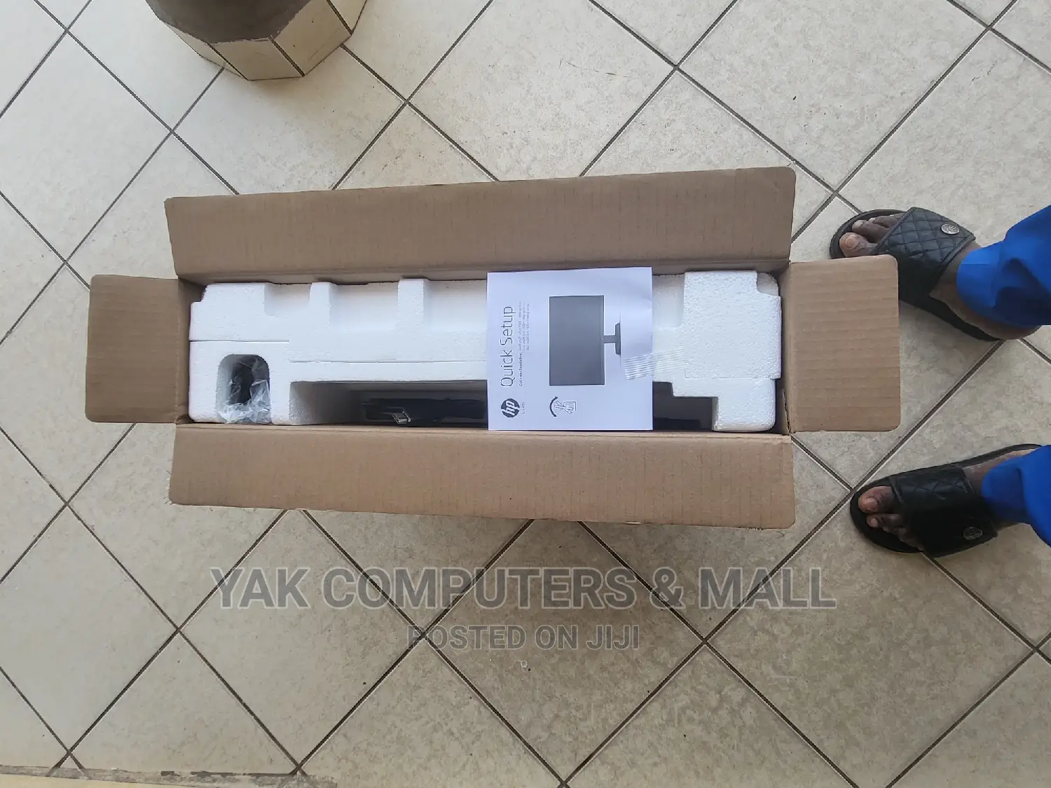 22 Inch Full Hd Ips Edgeles Monitor V221vb