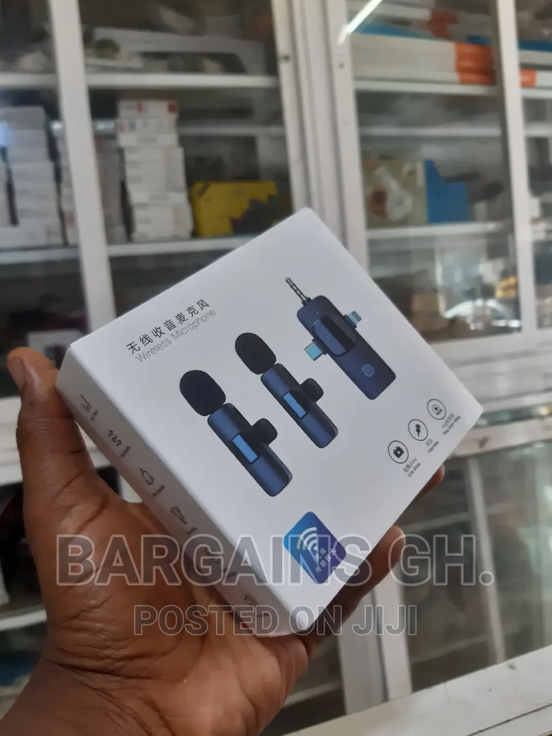 Lavalier 3 in 1 Wireless Microphone for Phone, Camera and PC