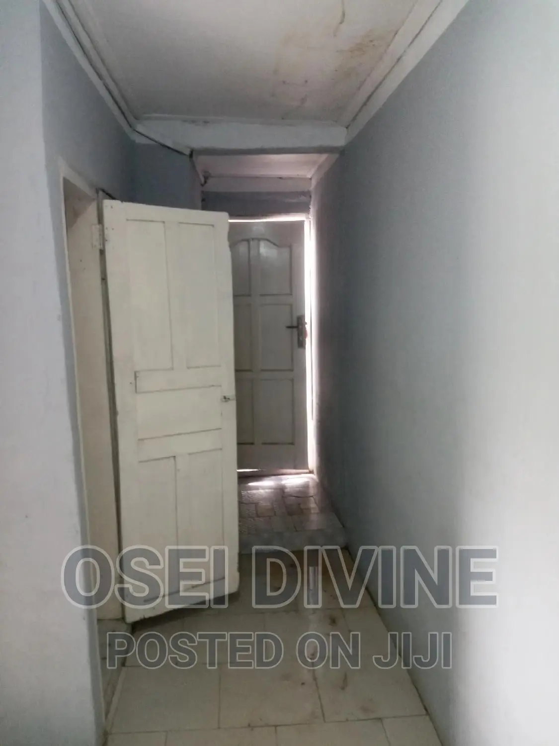 Single Room S/C Self Compound Dansoman
