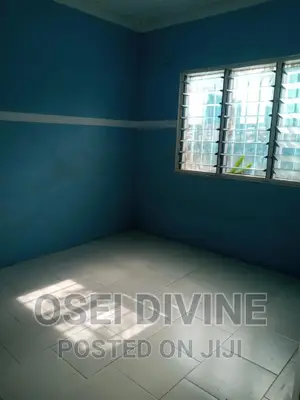 Single Room S/C Self Compound Dansoman