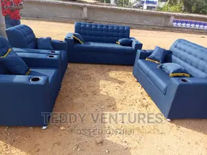 Quality Modernised Utv Sofa With Cup Holders( Free Delivery)