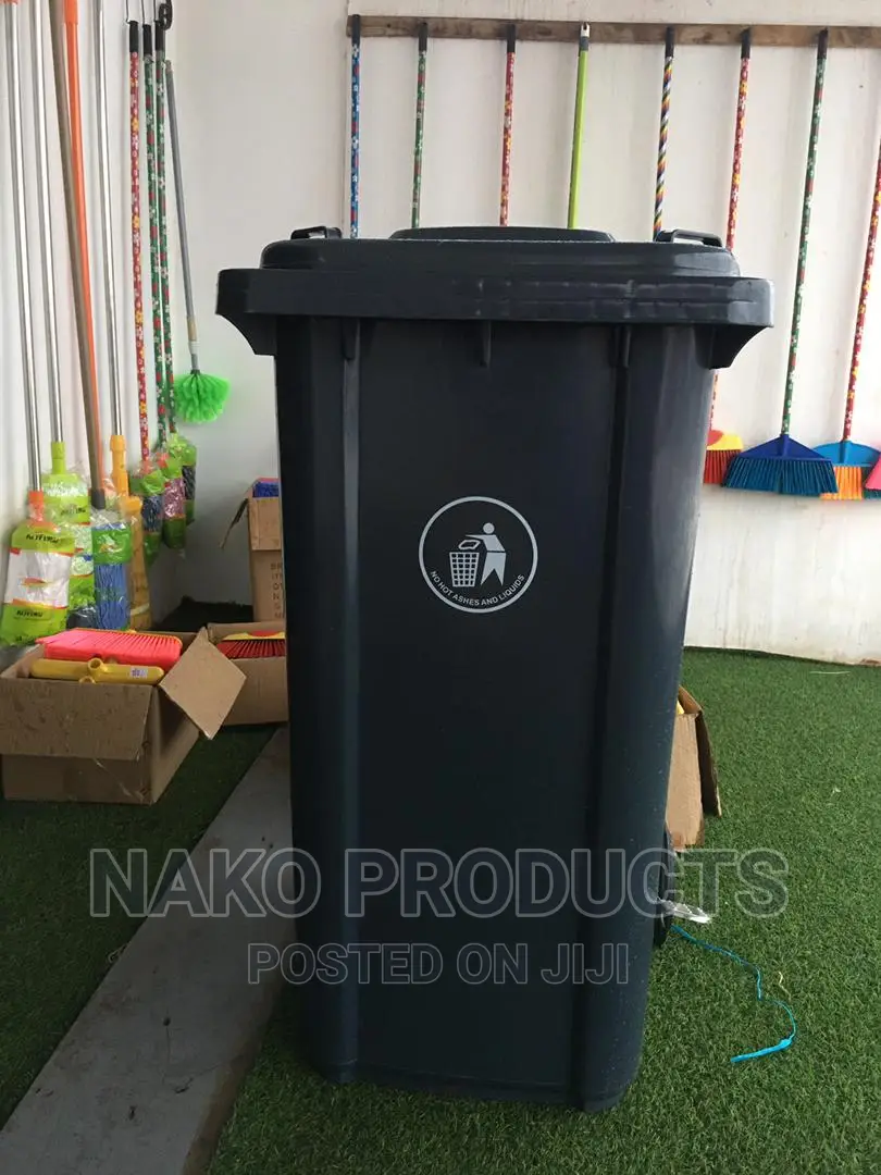 240L Foreign Pedal Dustbin 240 Litres