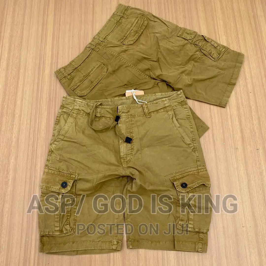 Side Pocket Shorts
