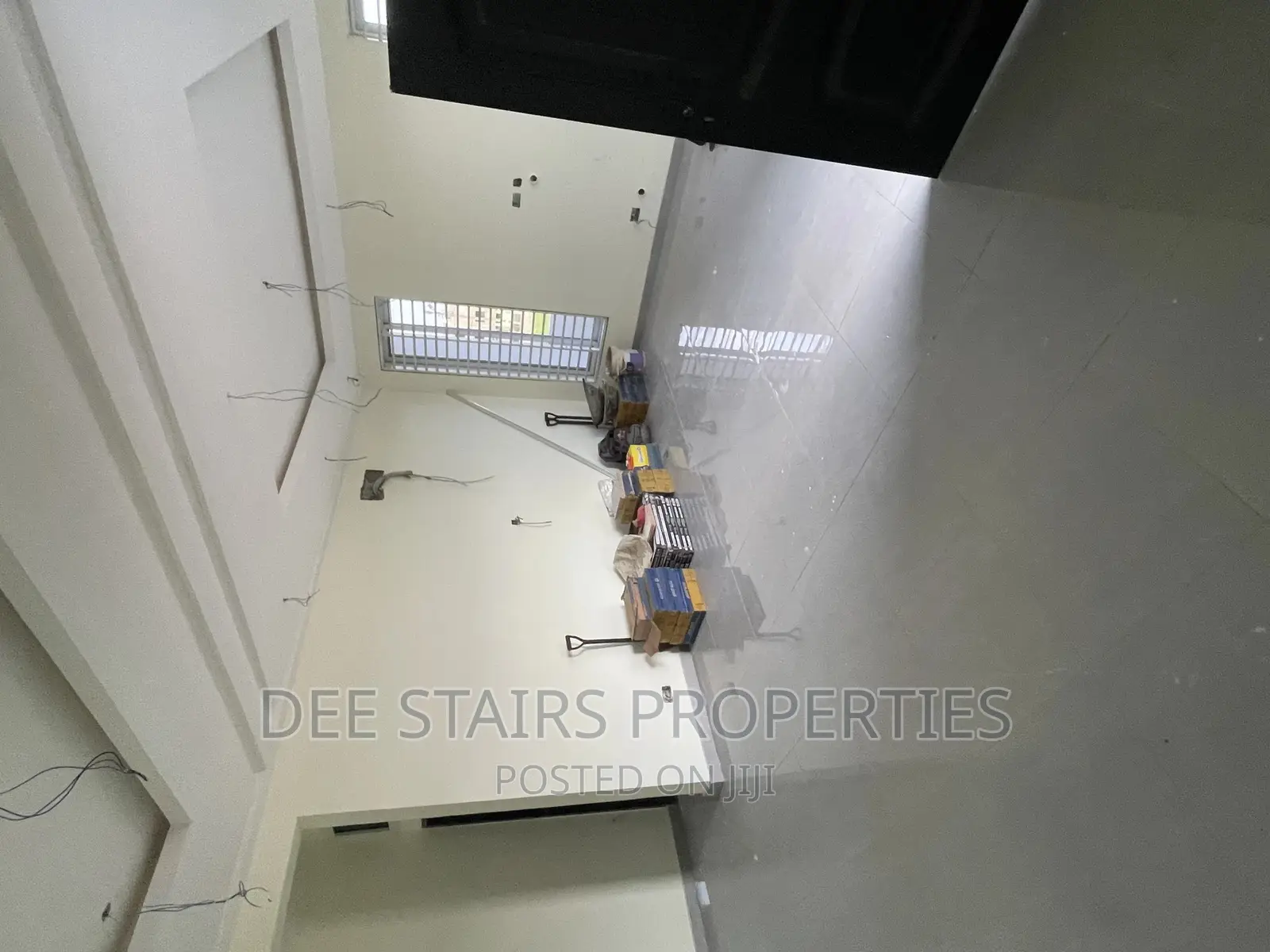 2bdrm Duplex in East Legon Hill for sale