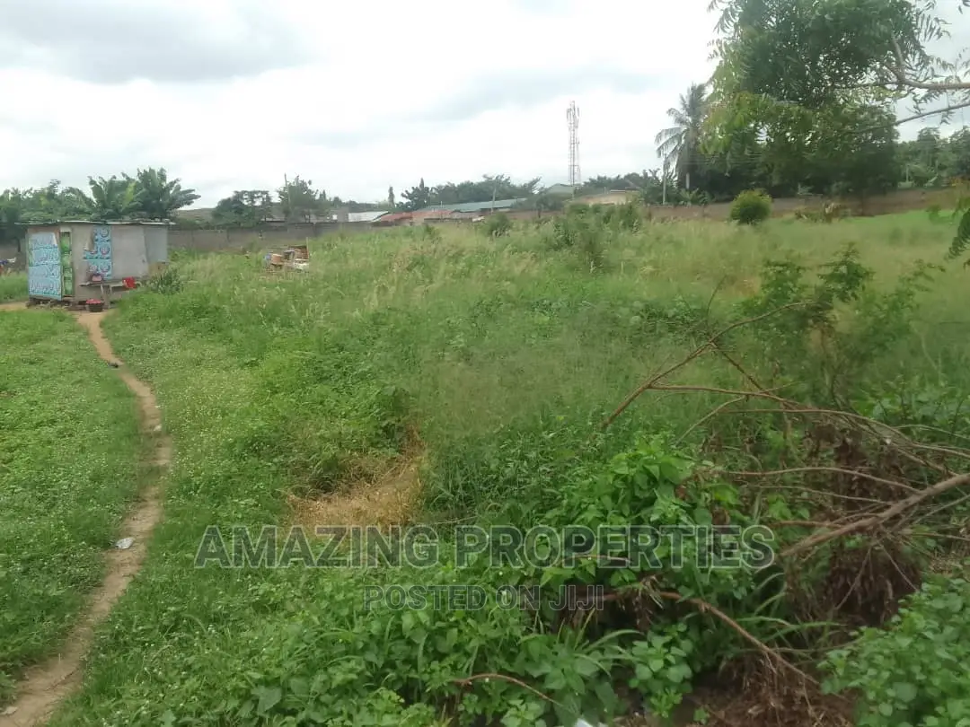 Two Plots of Titled Land Intact Documents Sprintex Near Dvla