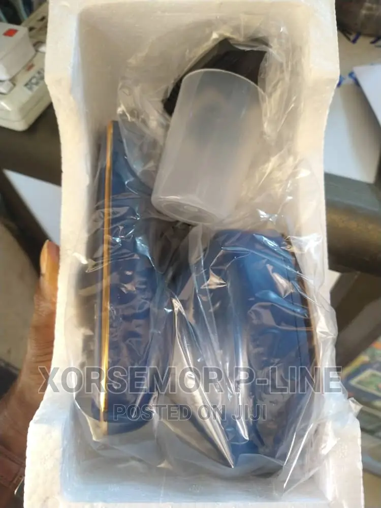 Sk-3071b Handheld Steam Iron