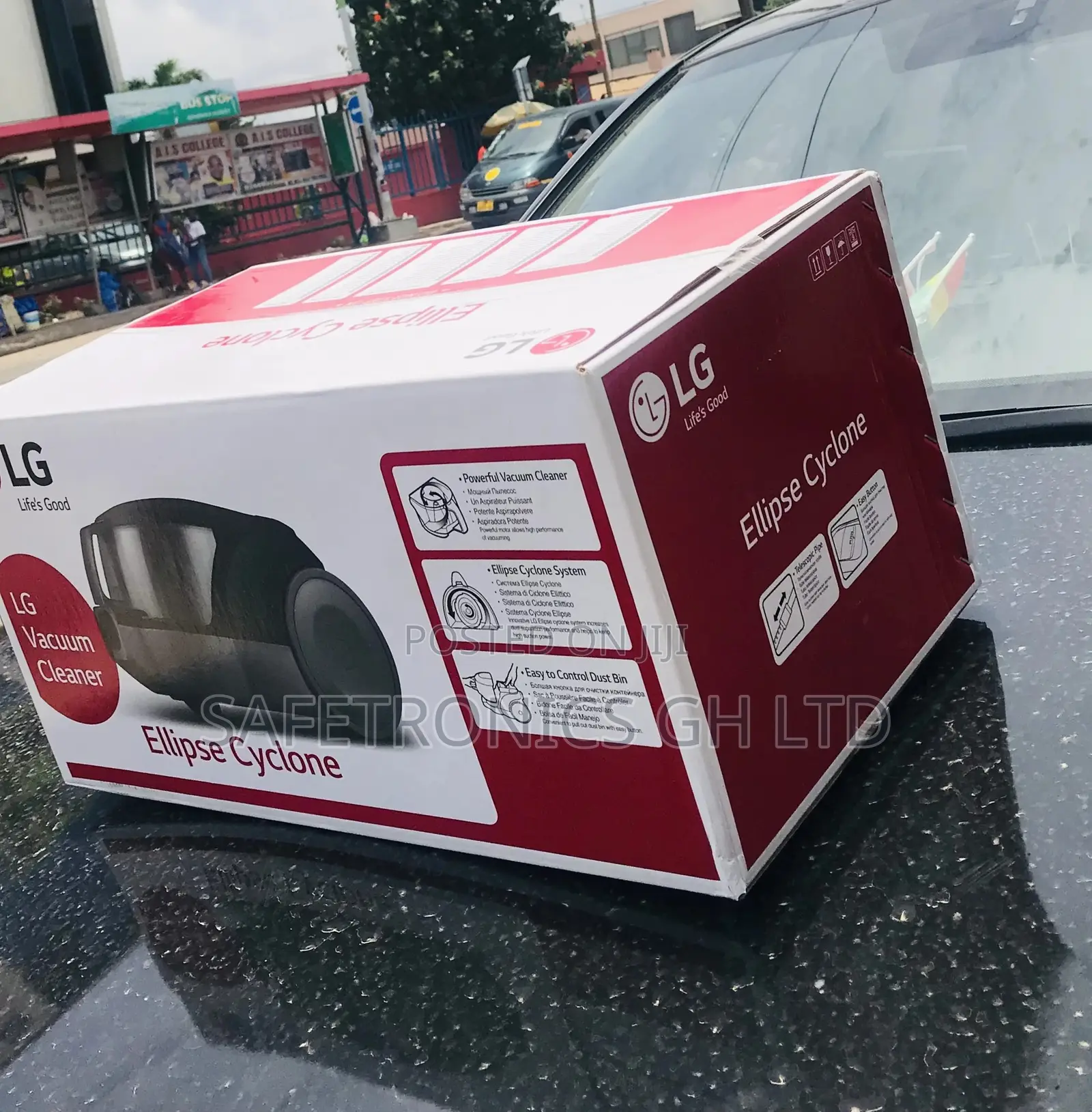 Black/Red Vacuum Cleaner Vc5420nntr  Lg 2000W