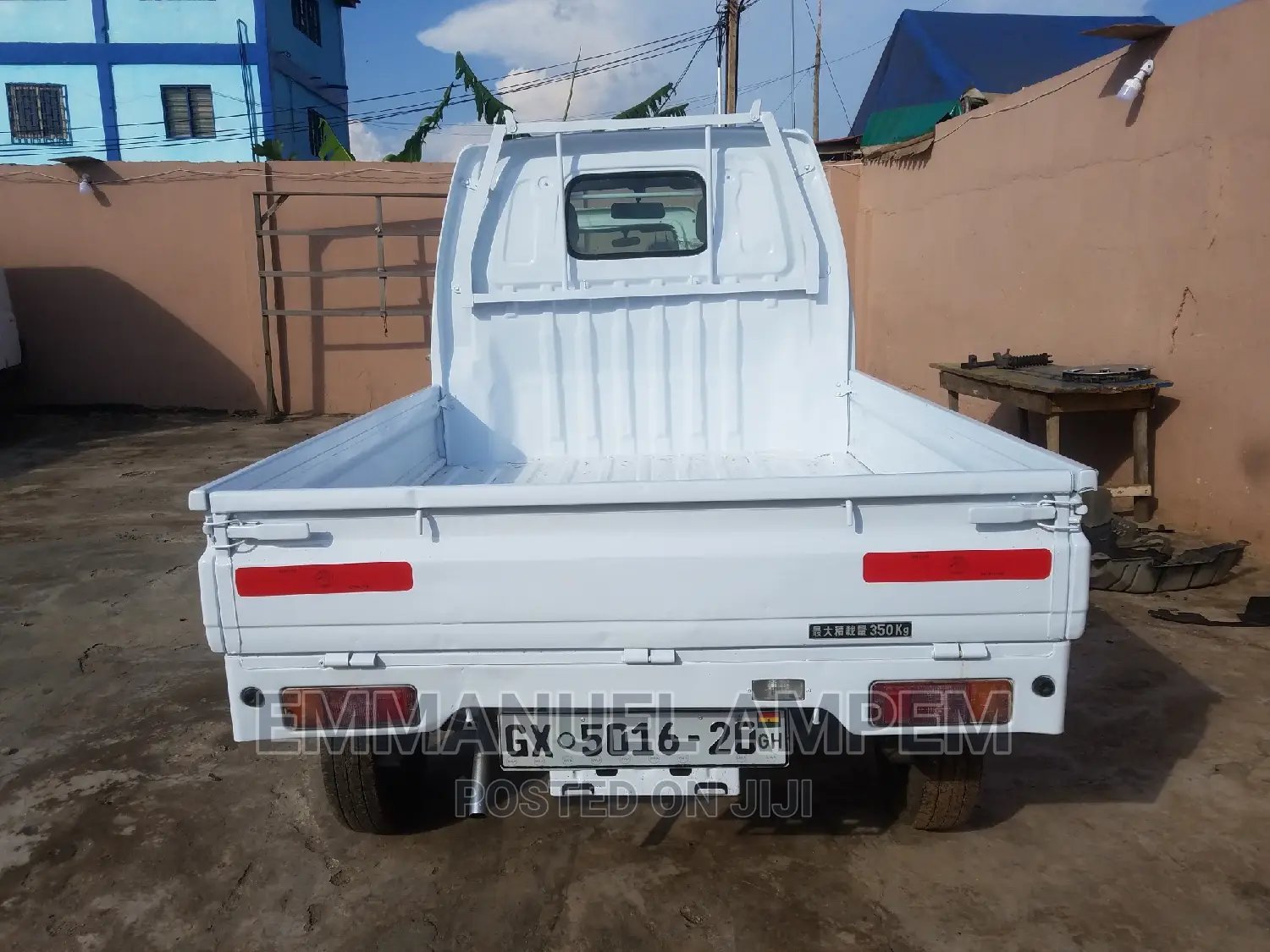 Mini Truck for Hirring