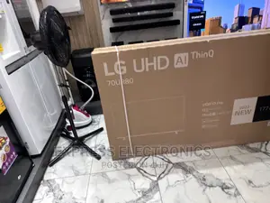 Elegant Design UHD Smart Glossy 70”UR80003 LED