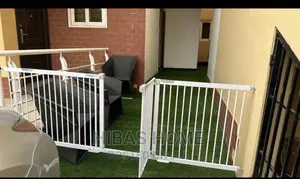 Metallic Baby Safety Gate for Staircase Baby Guard Gate 82cm