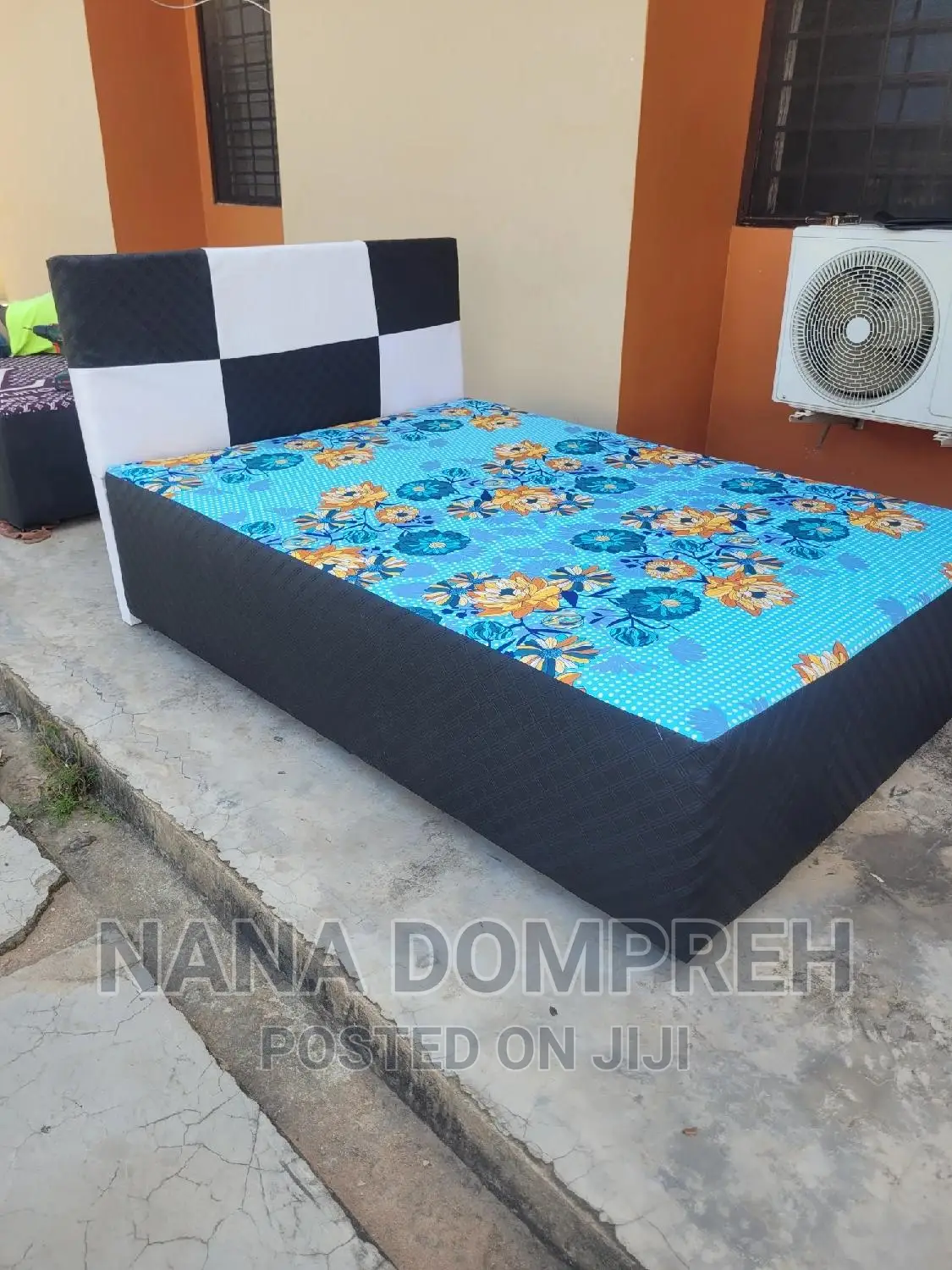 Inbuilt Double Bed