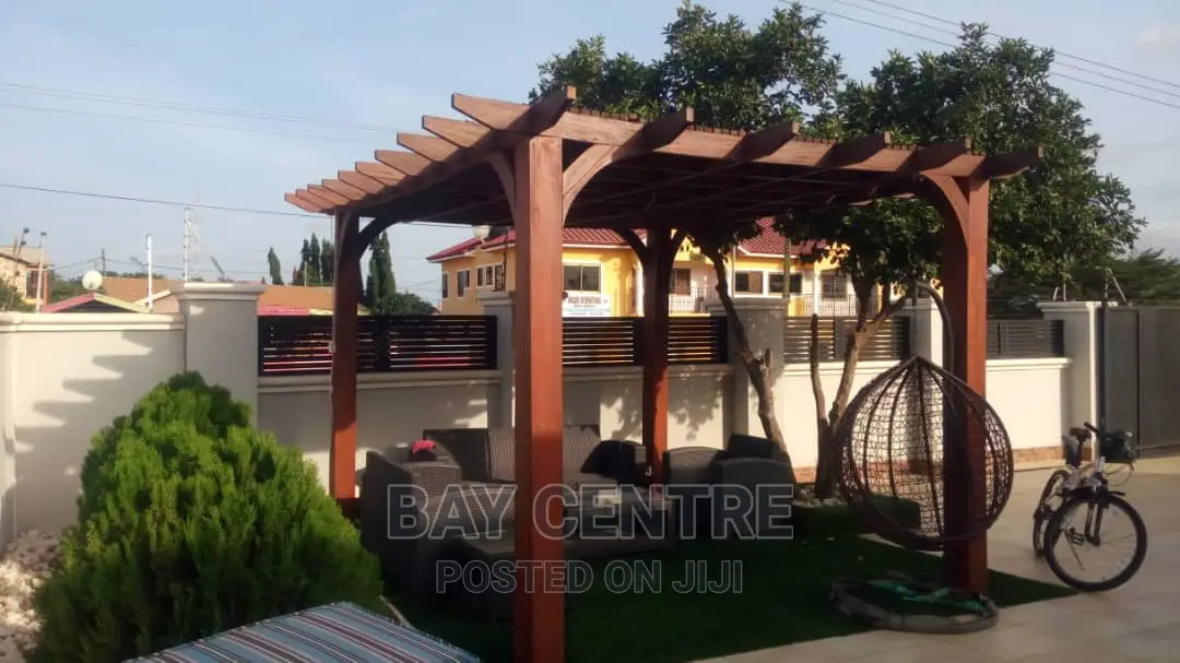 Morden Pergola