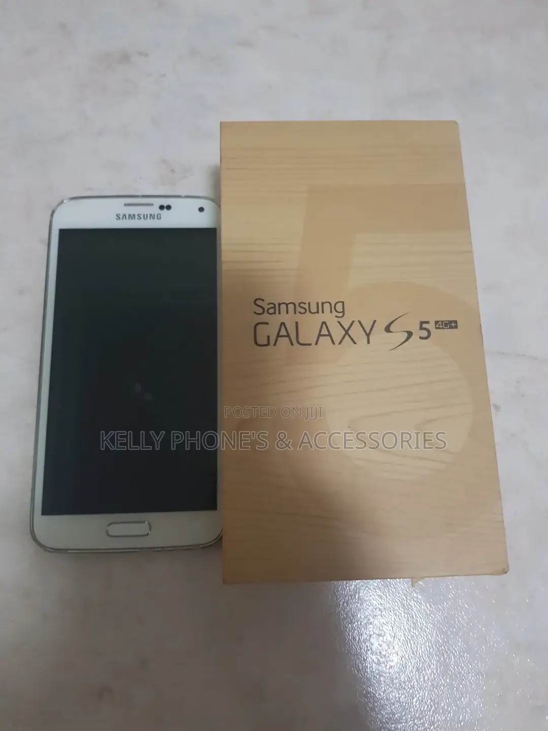 New Samsung Galaxy S5 16 GB White