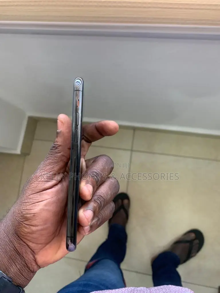 Samsung Galaxy S10e 128 GB White