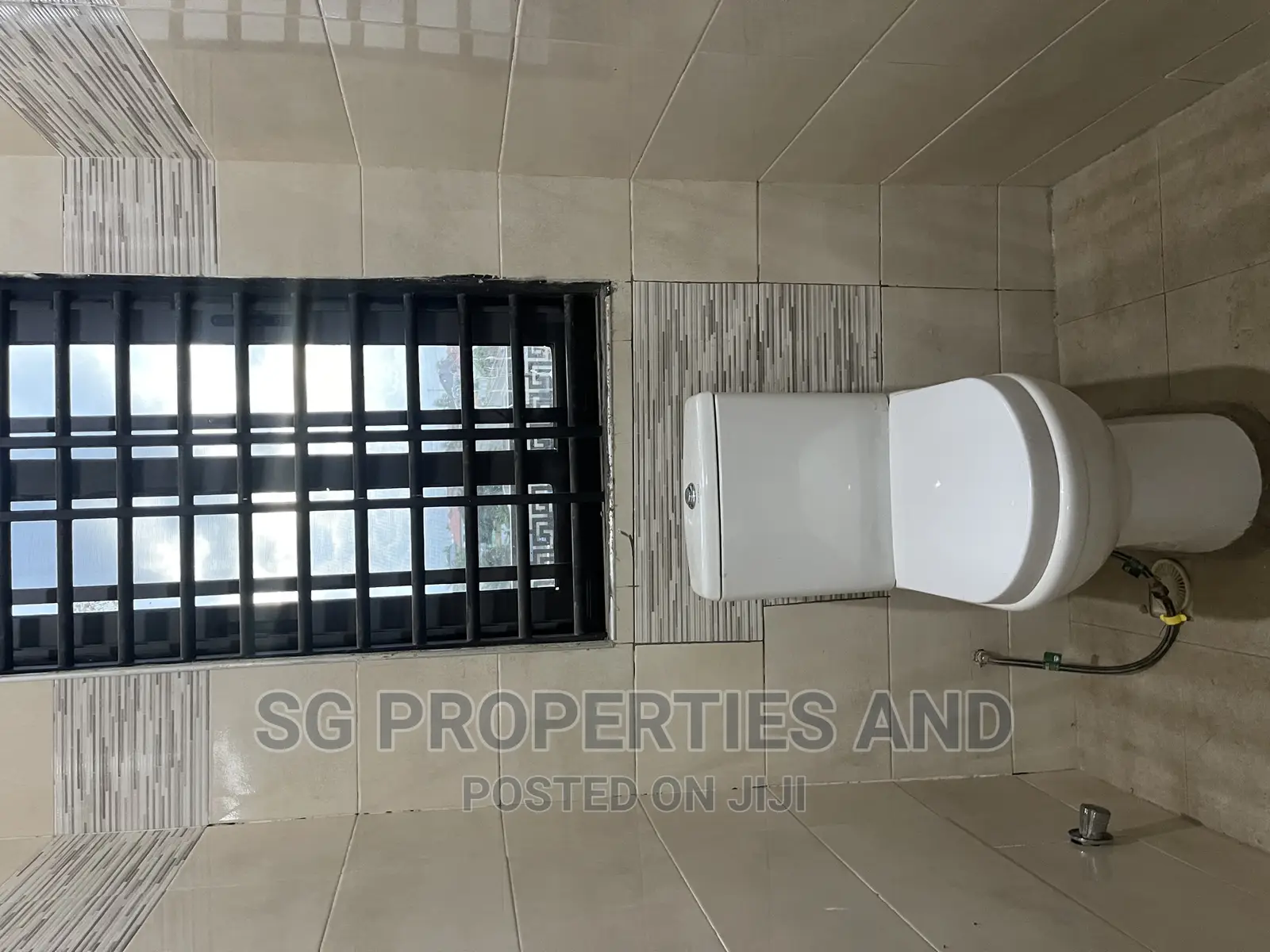3bdrm Apartment in Ecobank, Spintex for rent