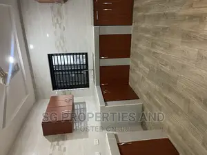 3bdrm Apartment in Ecobank, Spintex for rent