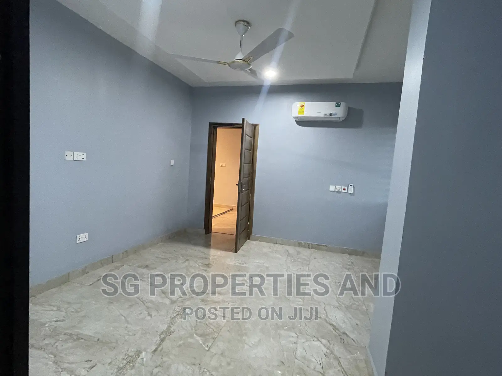 3bdrm Apartment in Ecobank, Spintex for rent