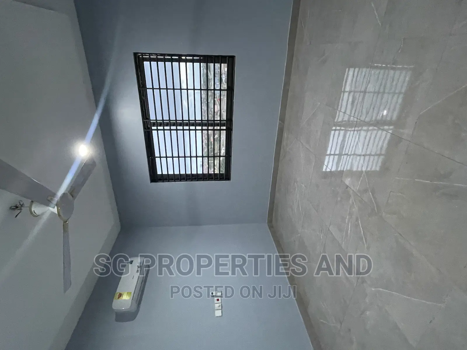 3bdrm Apartment in Ecobank, Spintex for rent
