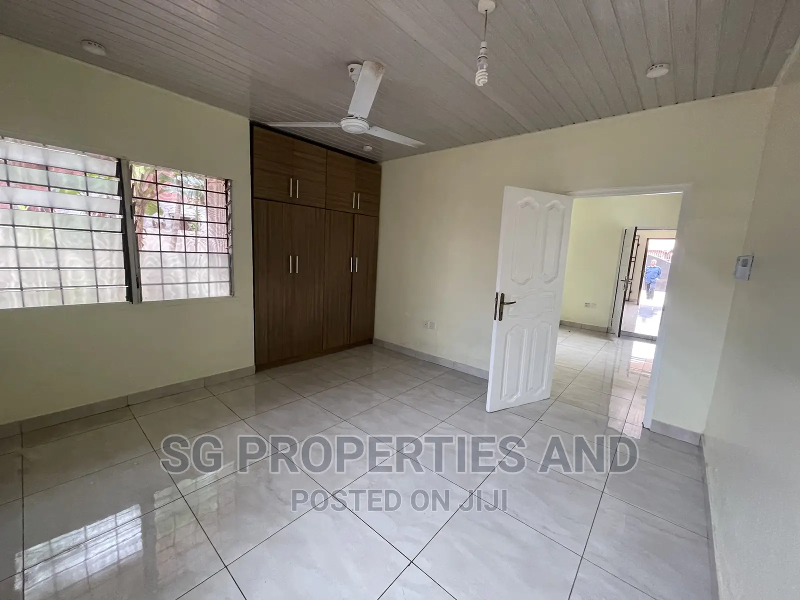 2bdrm House in Coastal, Spintex for rent