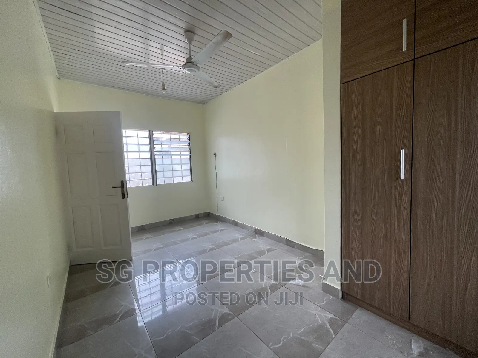 2bdrm House in Coastal, Spintex for rent