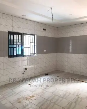 3bdrm House in Spintex:- 3 Bedrooms, Baatsona Total for sale