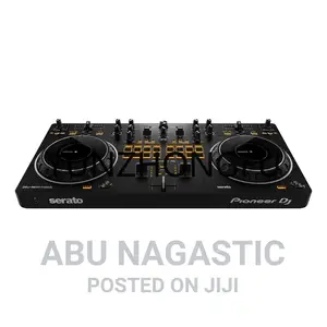 Pioneer DDJ-Rev1 Digital Serato DJ Controller