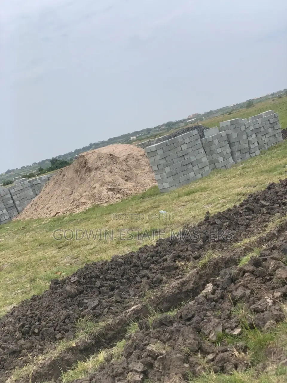 Acres of Land for Sale (Registered With a Land Title)