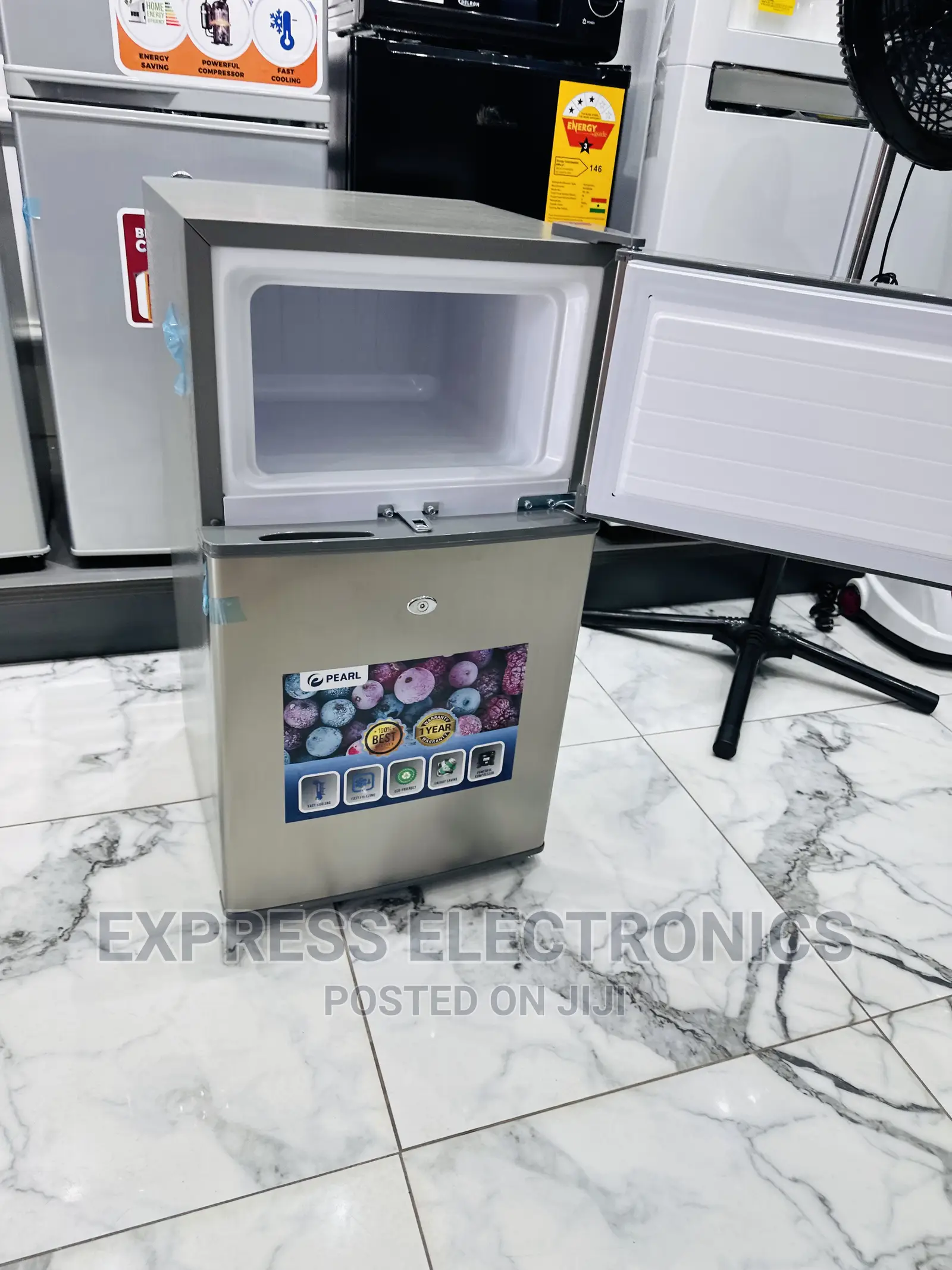 Large Storage Capacity Fridge Double Door Pearl Top Freezer